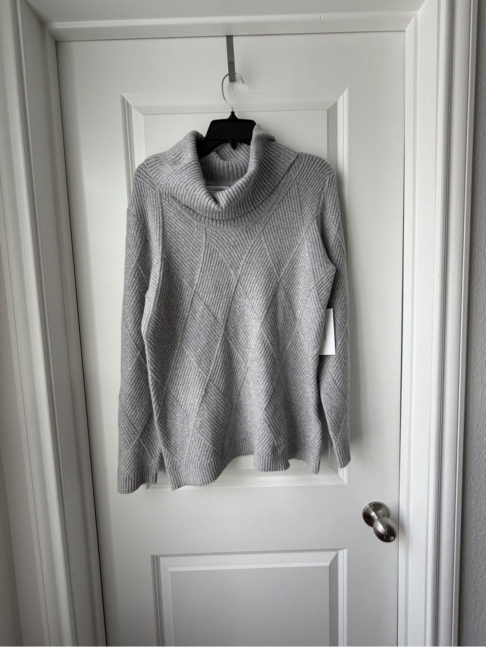 Calvin Klein Women's Light Gray Cable Turtleneck Sweater